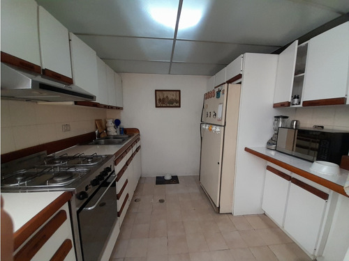 La Tahona. Venta Apartamento 112.57 Mt2 / 4h / 3b / 2e