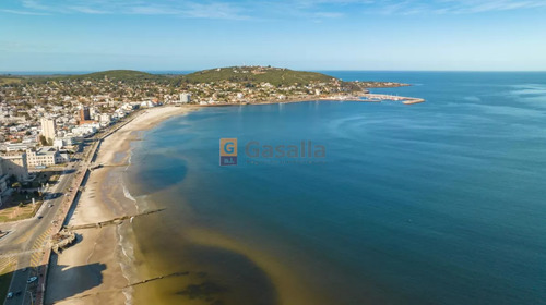 Apartamento En Piriápolis - Zona Centro Ref. 6112