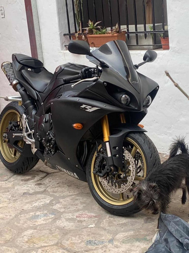 Yamaha Yzf R1