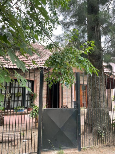 Imagen 1 de 7 de Casa - Ituzaingó