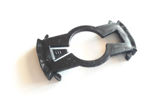 Imagen 1 de 5 de Traba De De Casco Givi
