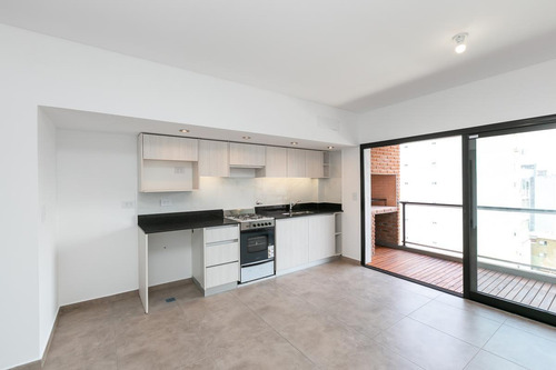 Imagen 2 de 14 de Venta De Dpto 2 Ambientes Con Cochera Cub. San Martín Centro