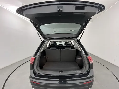 Volkswagen Tiguan TRENDLINE 2.0 4X4 AUT 5P 7 PAS