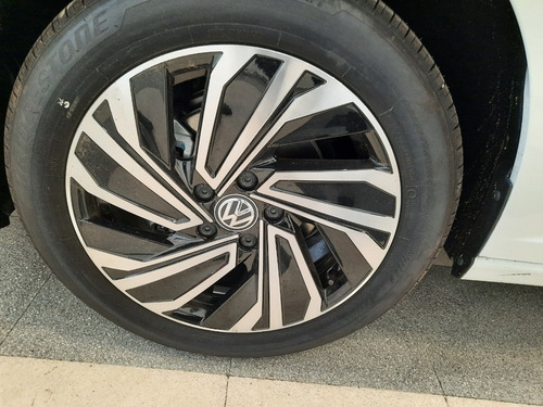 Volkswagen Vento 1.4 Tsi Highline 150cv At 2021 Mr1 A2