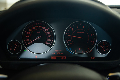 Bmw Serie 3 3.0 330i Sedan Sport Line 252cv Taraborelli