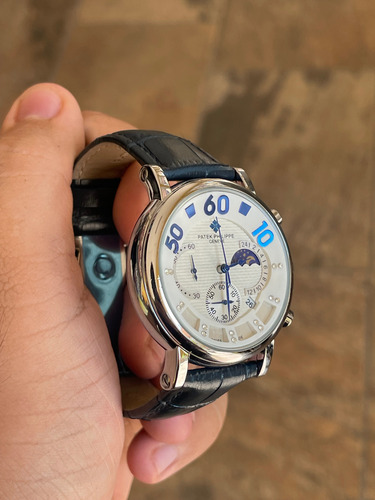 Reloj Pate.k Philipp.e Geneve 40mm Cronógrafo Mov De Cuarzo Plateado Plateado Blanco (Usado)