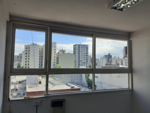 Imagen 8 de 12 de Hermosa Oficina En Venta Ubicada En Laprida A Mts De La Estación Lomas De Zamora