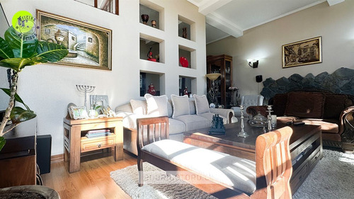 Casa En Venta De 3d, 3b, 2e, Bodega En Villa Lomas De Penco