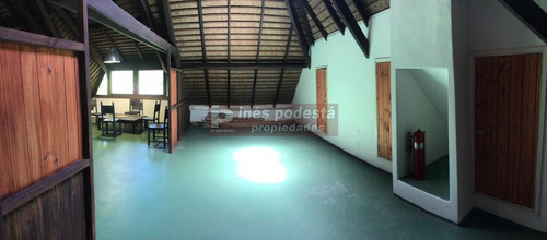 Casa Exclusiva En La Zona Del Golf.- Ref: 37582