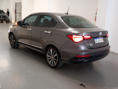 Fiat Cronos 1.8 16v Precision At6 Pack Premium