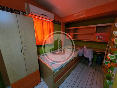 Casa En Venta El Castaño 001jsc