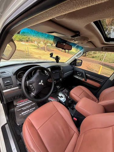 Mitsubishi Pajero Full 3.2 Hpe Aut. 5p