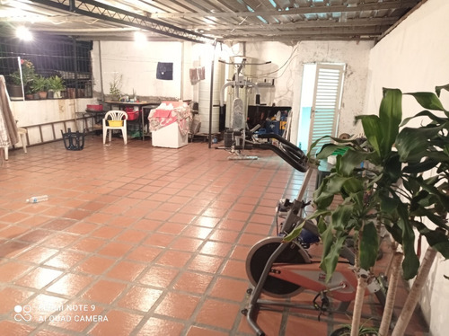 Imagen 13 de 13 de Casa Tipo Apartamento Los Flores Cerca De Metro Agua Salud