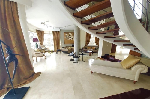 Imagen 1 de 26 de Espectacular Casa En Venta Club De Campo San Antonio De Los Altos 20-17564