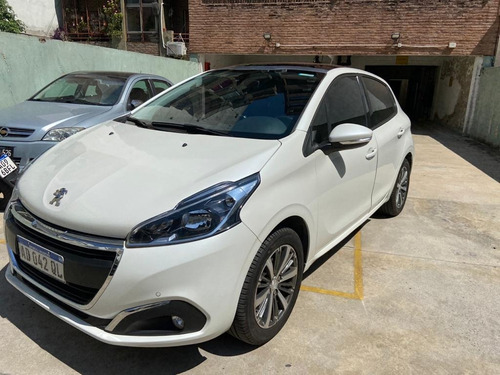 Peugeot 208 1.6 Feline Tiptronic