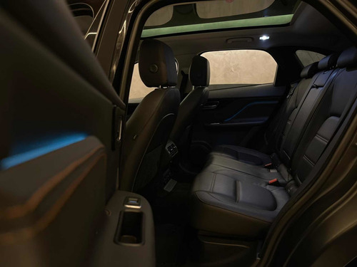 Jaguar F Pace 2.0 Ingenium Prestige Awd 2018 40.900 Com Teto