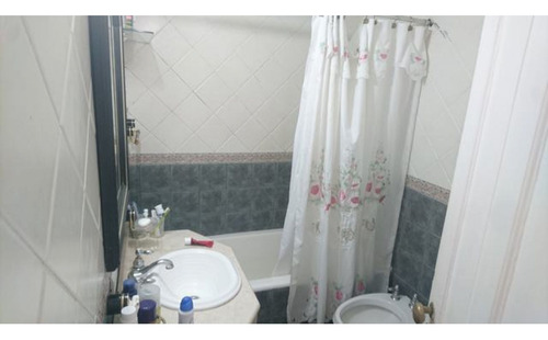 Venta De Casa 7 Ambientes O Mas En Villa General Mitre.