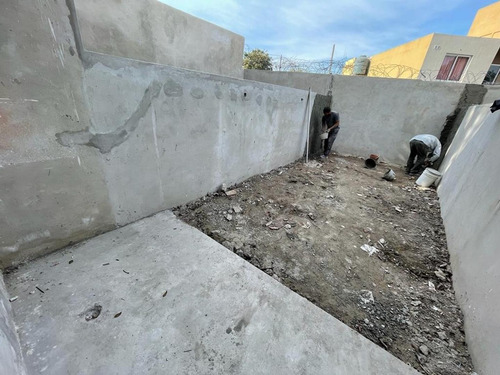 Imagen 8 de 16 de Triplex En Venta En José C. Paz Céntrico