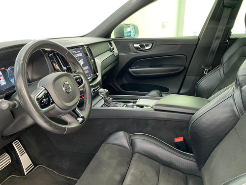 Volvo XC60 T5 R Design 2.0 Flex
