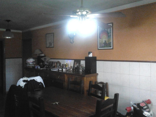 Imagen 19 de 27 de Quinta En Venta - 5 Dormitorios 3 Baños - 396mts2 - Mar Del Plata