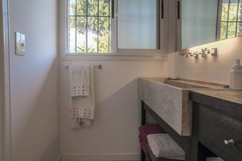 Casa En Alquiler En Martínez, San Isidro