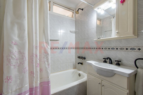 Venta Depto 3 Amb Al Frente C Balcón. Floresta