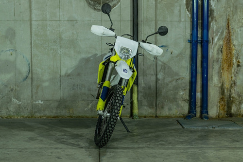 Imagen 2 de 18 de Husqvarna 701 Enduro 2021