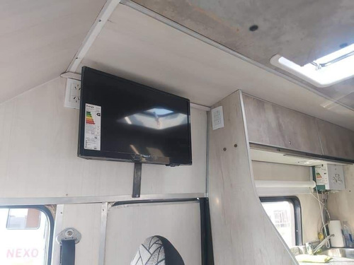 Imagen 17 de 18 de Motorhome Iveco Daily 2007 180000km - Equipado Y Homologado