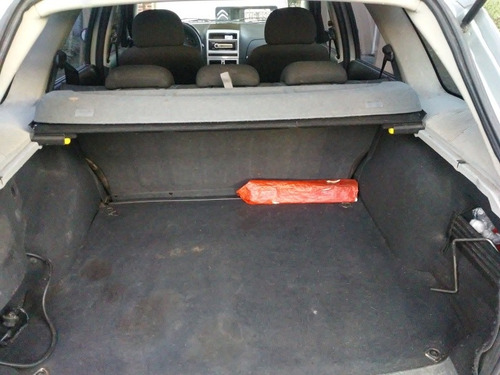 Imagen 2 de 8 de Fiat Palio Weekend 1.4 Elx
