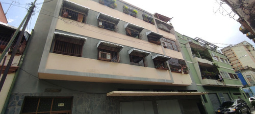 Imagen 1 de 14 de Apartamento Centro Caracas 2 Cuartos 2 Baños 