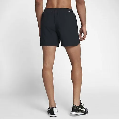 Short nike con calza hotsell