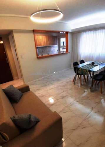 Departamento En Venta 2 Ambientes - Centro, Lateral Reciclado