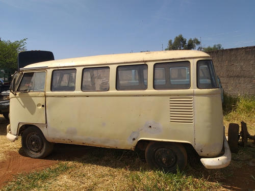 Vw Kombi Não Samba Corujinha