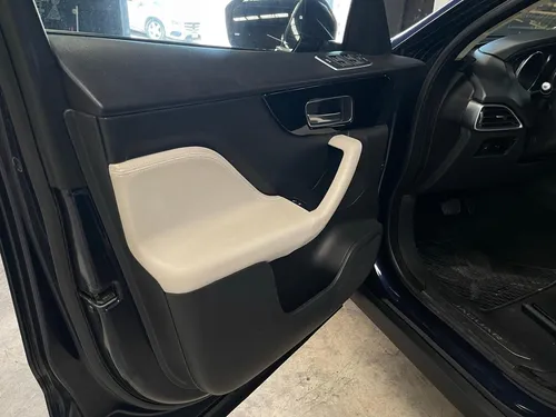 Jaguar F-PACE 3.0 Prestige At