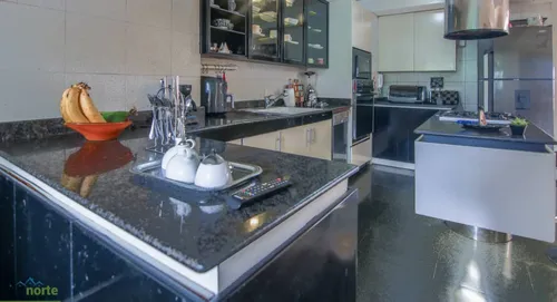 Apartamento En Venta En El Poblado Las Lomas. Cod V12653