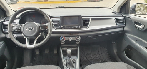 Imagen 12 de 15 de Kia Rio 2019 1.6 Ex Sedan Mt