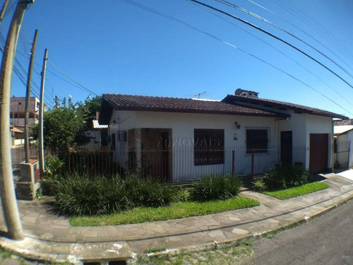Imagem 1 de 19 de Casa Residencial À Venda, Primavera, Novo Hamburgo. - Ca2325