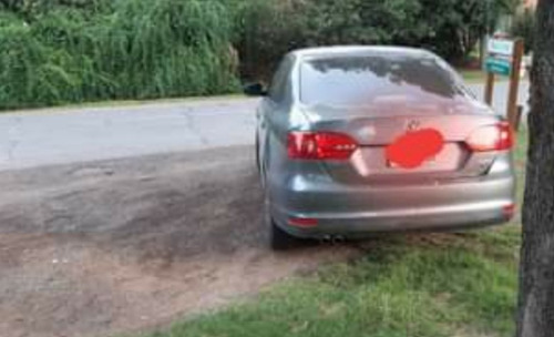 Volkswagen Vento 2.5 Luxury 170cv 2011