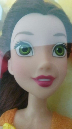 Muñeca Bella Disney Princesas Peinados Increíbles Hasbro