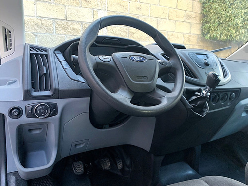 Ford Transit 2.2 Pasajeros Larga Techo Alto Custom Mt