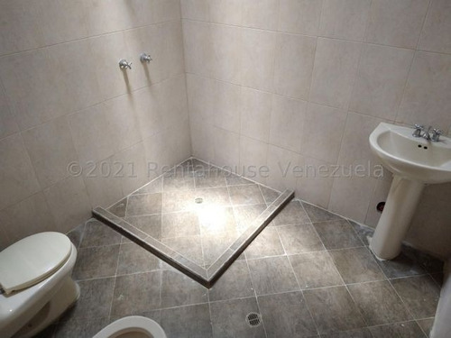 Imagen 9 de 30 de Casa En Venta Villa Paris Cabudare Lara Rah. 23-18899 // Invierta Seguro Con Rentahouse//