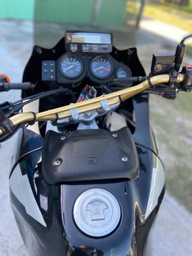 Honda Xrv750