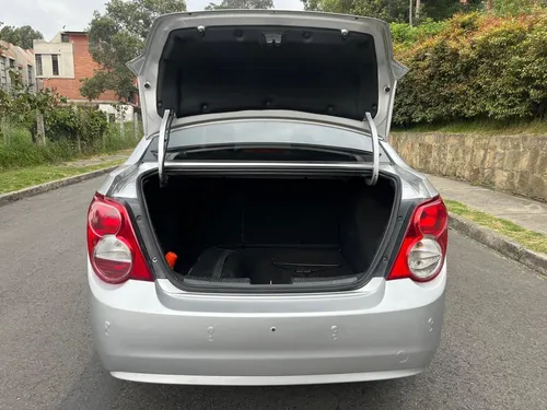 Chevrolet Sonic 1.6 Lt 5 p Automática