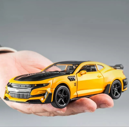 Bumblebee Transformers 5 Camaro Amarillo 1:32
