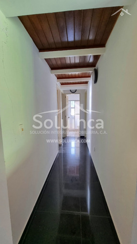 Imagen 8 de 15 de Resid. San Francisco, Urb. Campo Claro
