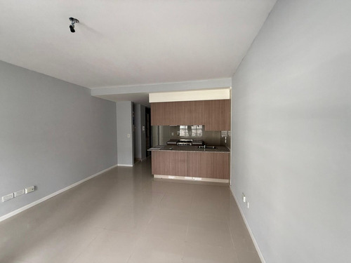 Monoambiente Con Balcón- Venta Almagro A Estrenar