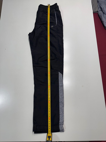 Pantalón Gap Fit De Niño. Talle Xxl (13 Años Aprox). (Usado)