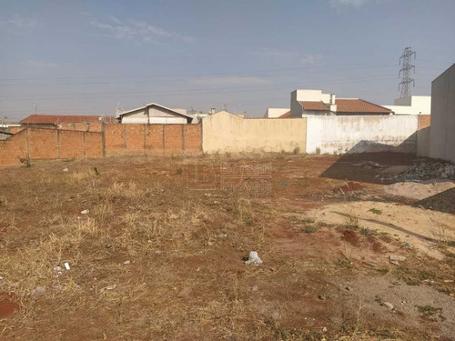 Imagem 2 de 2 de Venda De Terreno / Padrão Na Cidade De Araraquara 11546