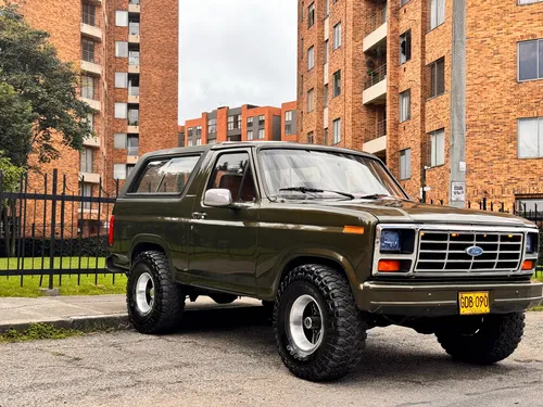 Ford Bronco 5.0 Ranger Xlt