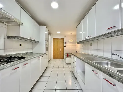 Departamento En Arriendo De 3 Dorm. En Las Condes
